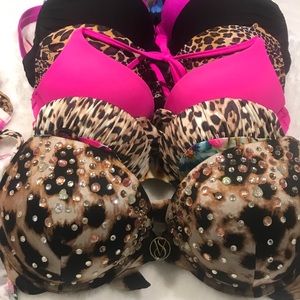 Various VS bikini 👙 bombshells for fun 🤩
